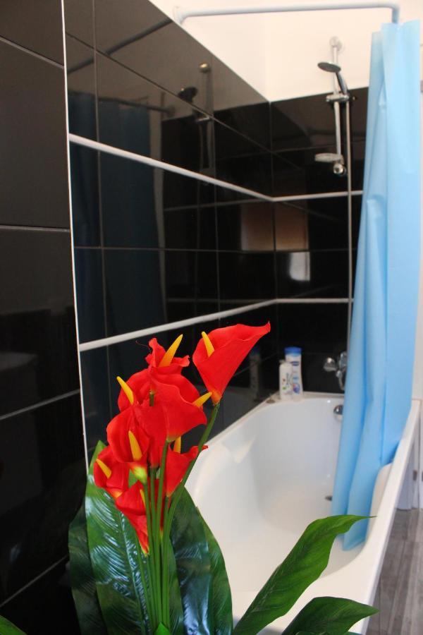B&B Da Roberto Napoli Ngoại thất bức ảnh
