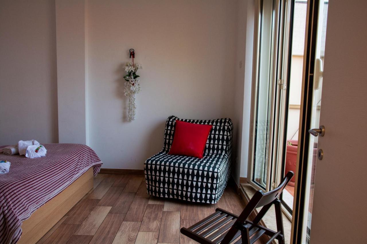 B&B Da Roberto Napoli Ngoại thất bức ảnh