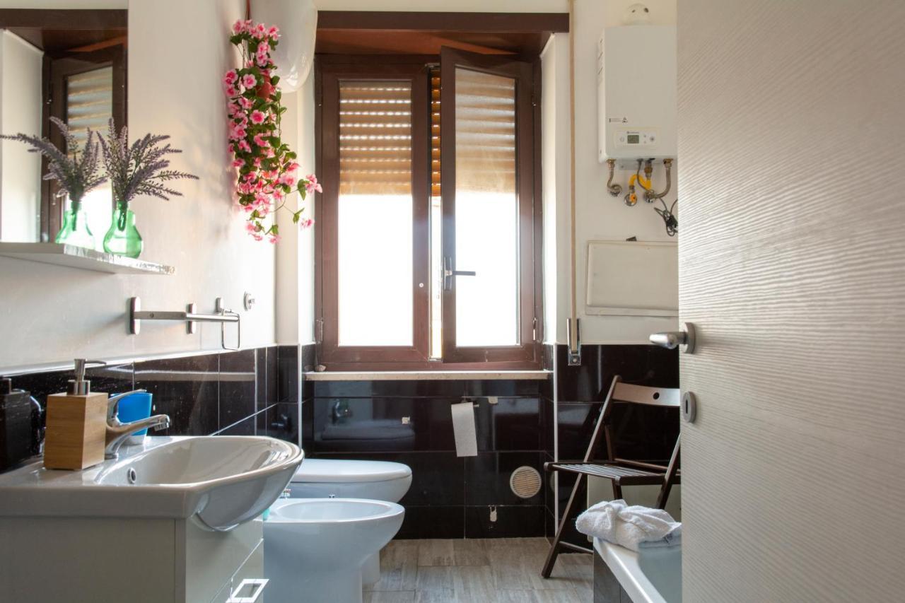 B&B Da Roberto Napoli Ngoại thất bức ảnh